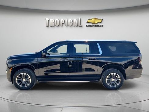 New 2026 Chevrolet Suburban LT w/ Comfort Package RWD image 2