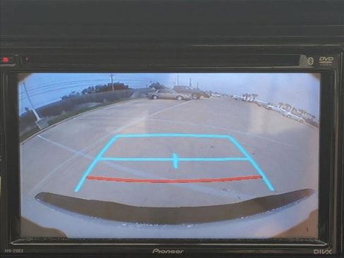 Used 2016 Toyota Tundra SR5 image 12