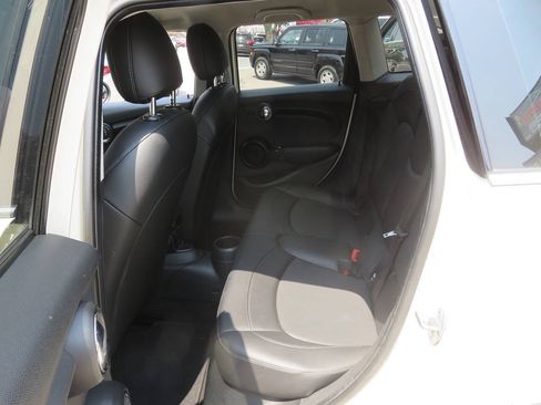 Used 2019 MINI Cooper 4-Door Hardtop w/ Signature Upholstery Package FWD image 21