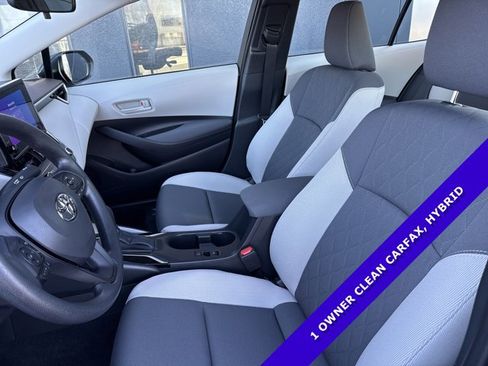 Used 2026 Toyota Corolla LE image 5