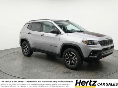 Used 2025 Jeep Compass Trailhawk