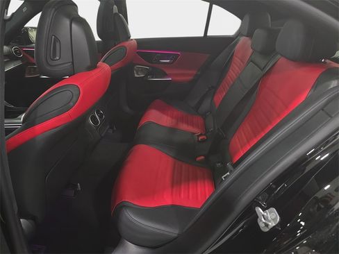 Used 2024 Mercedes-Benz C 300 Sedan image 12