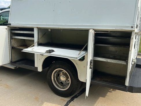 Used 2011 Chevrolet Silverado 3500 W/T RWD image 18