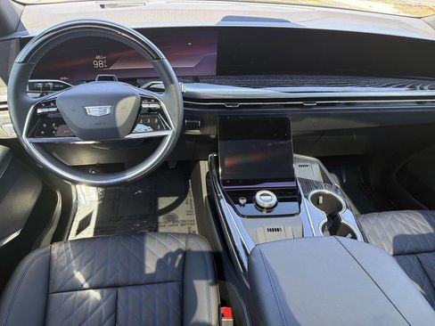 Used 2026 Cadillac Escalade IQ Luxury 1 image 7
