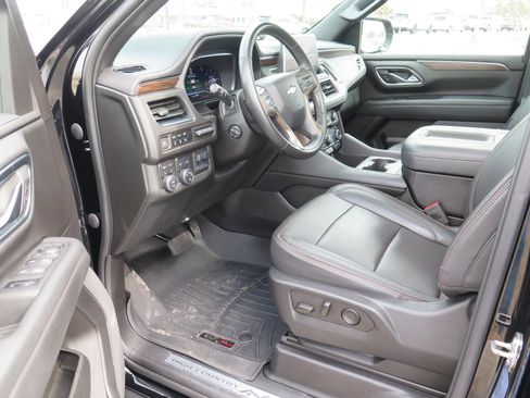 Used 2023 Chevrolet Tahoe High Country image 10