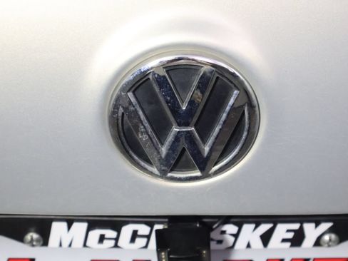 Used 2010 Volkswagen Jetta TDI FWD image 8