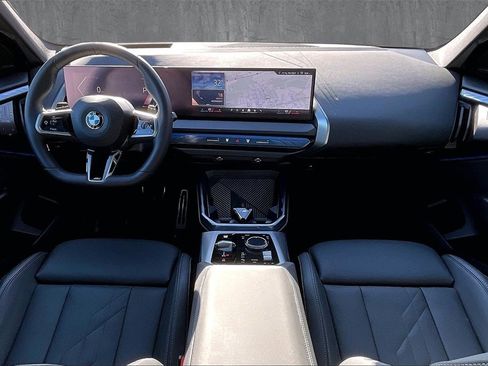 Used 2025 BMW X3 xDrive30i image 7