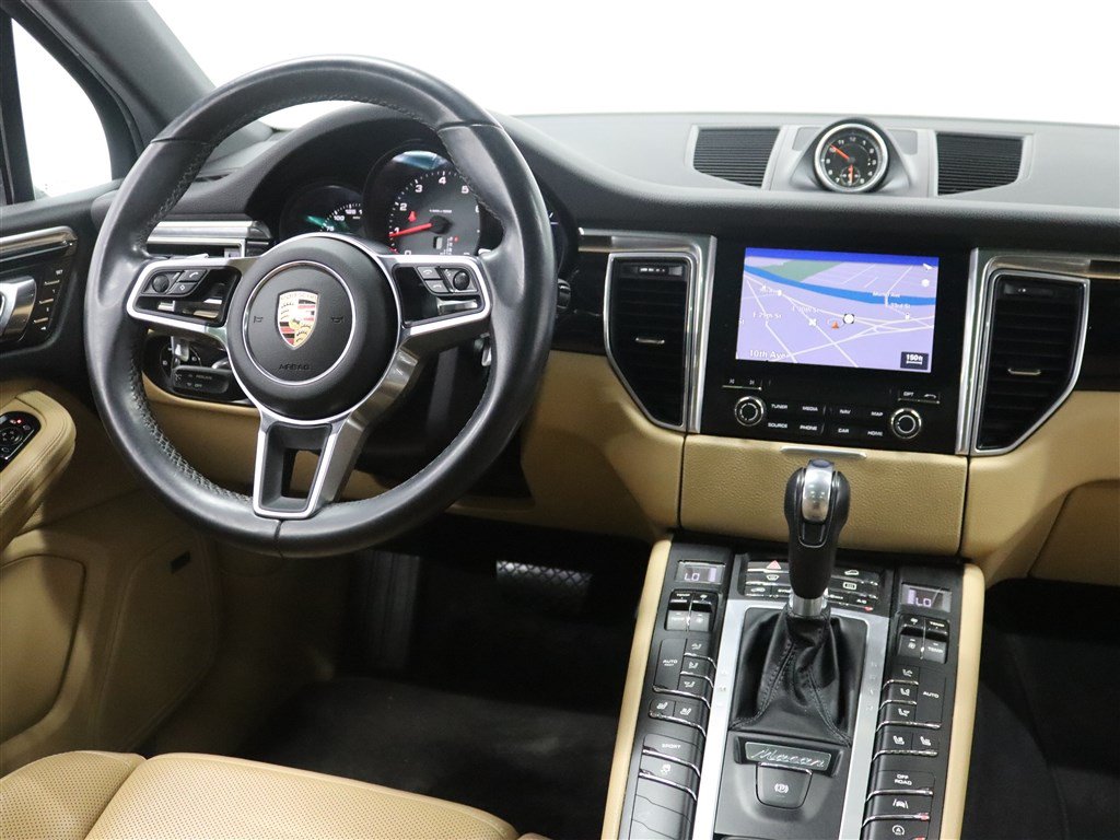 Used 2017 Porsche Macan S AWD/4WD image 26