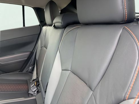 Certified 2025 Subaru Crosstrek 2.5i Limited w/ Crosstrek Mirror Package AWD/4WD image 11