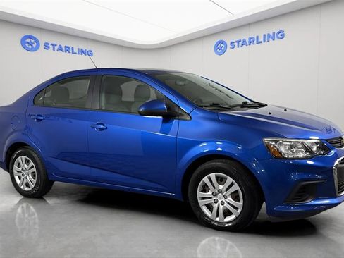 Used 2017 Chevrolet Sonic LS image 12