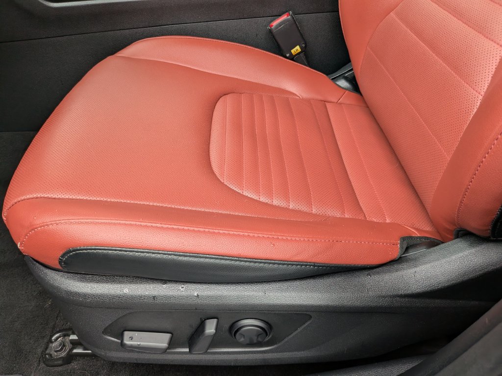 Certified 2023 Kia Sportage SX FWD image 23