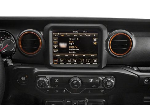 Used 2022 Jeep Gladiator Mojave w/ Cold Weather Group AWD/4WD image 7