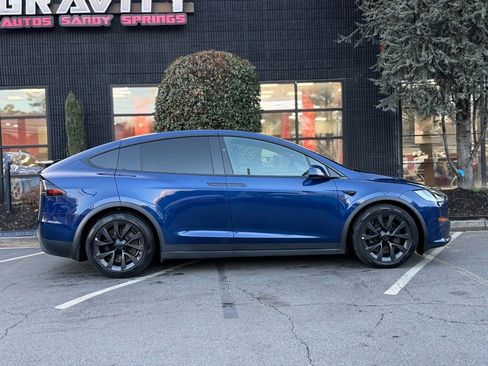 Used 2022 Tesla Model X image 21