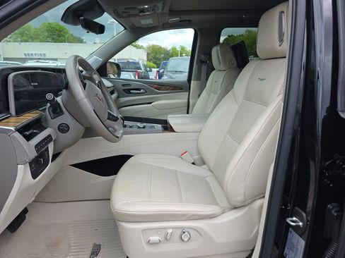 Used 2022 Cadillac Escalade ESV Premium Luxury Platinum AWD/4WD image 23