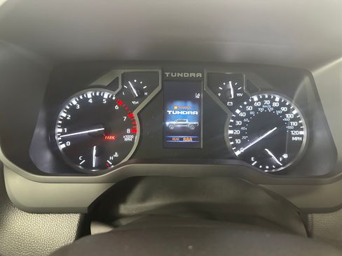 Used 2025 Toyota Tundra SR5 w/ SR5 Convenience Package AWD/4WD image 17