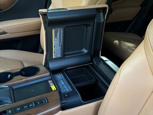 Used 2023 Lexus LX 600 4WD w/ Accessory Package (Z1) image 14