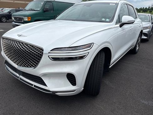 Used 2024 Genesis GV70 2.5T w/ Advanced Package AWD/4WD image 5
