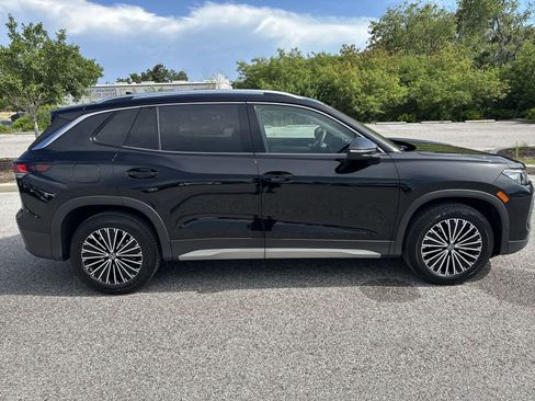 Certified 2025 Volkswagen Tiguan S w/ 18" Wheel Package FWD image 7