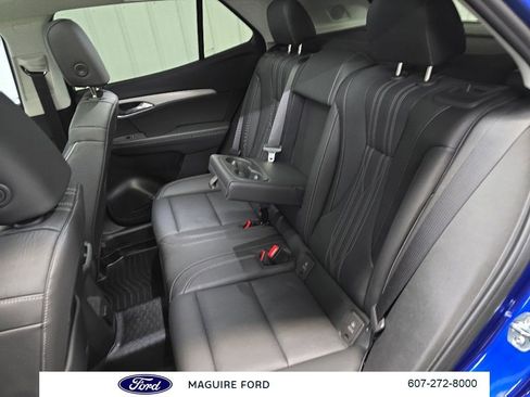 Used 2024 Buick Envision Avenir AWD/4WD image 35