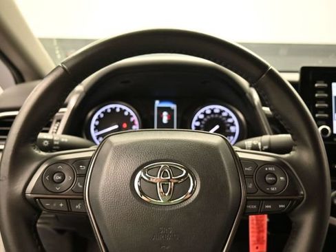 Used 2024 Toyota Camry SE FWD image 20