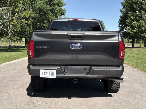 Used 2017 Ford F150 XLT w/ Equipment Group 302A Luxury AWD/4WD image 5