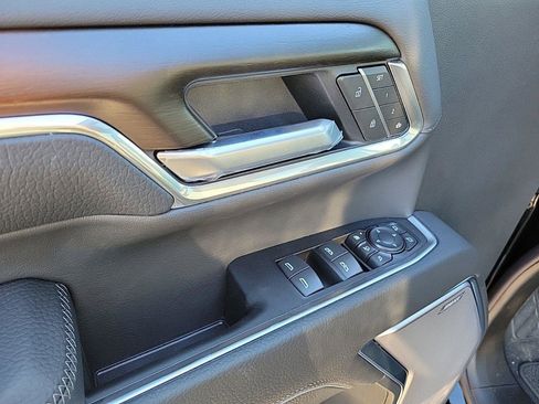 New 2026 GMC Sierra 3500 Denali w/ Denali Reserve Package image 19