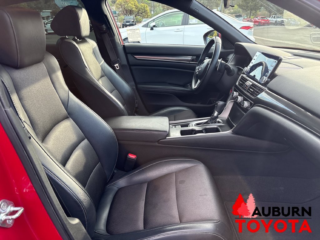 Used 2018 Honda Accord Sport image 21