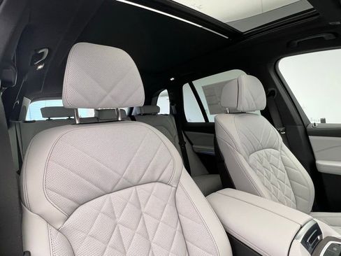 New 2026 BMW X5 xDrive50e AWD/4WD image 7