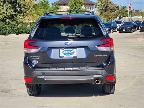 Used 2019 Subaru Forester Limited image 6