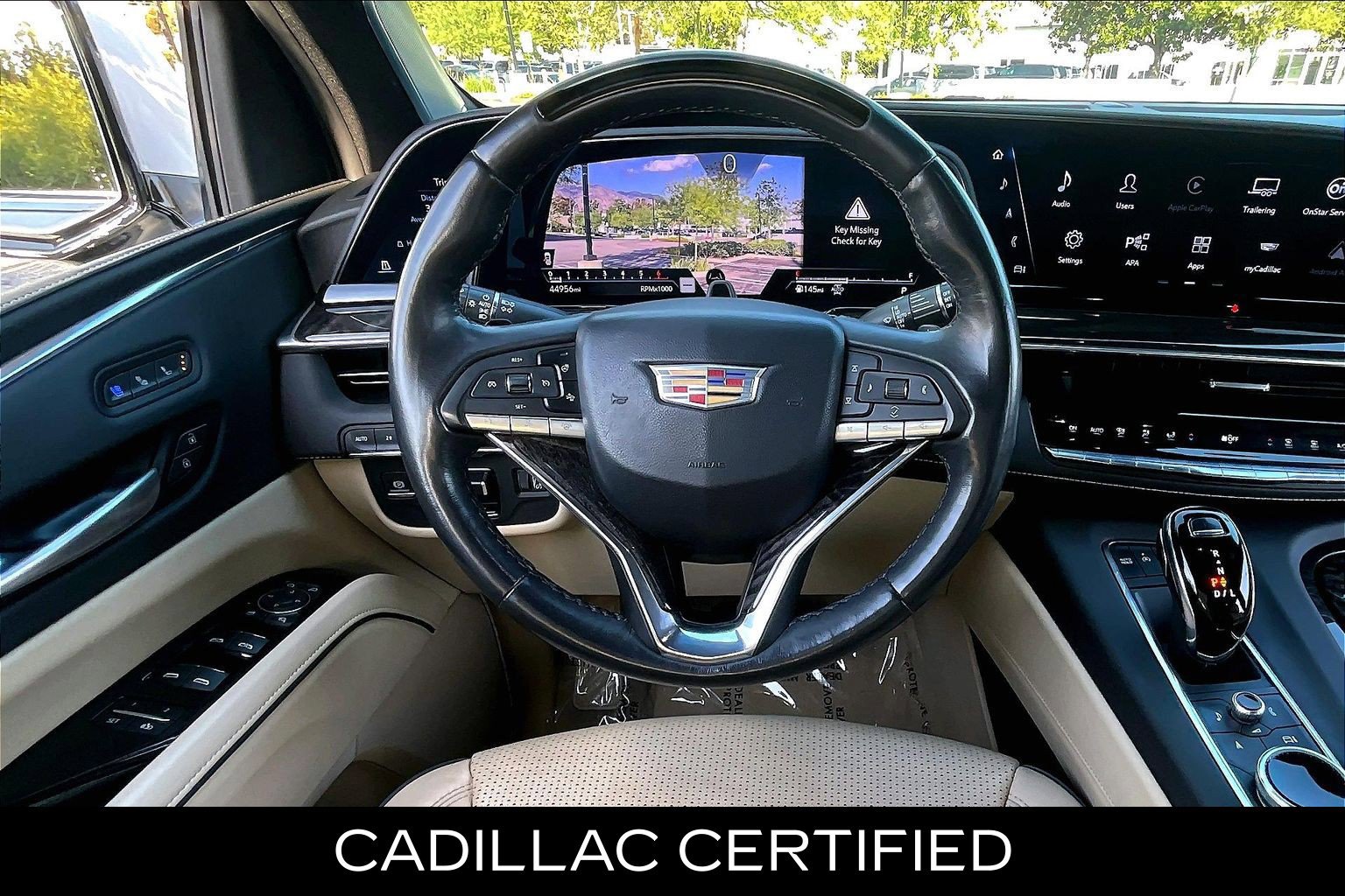 Used 2023 Cadillac Escalade Premium Luxury w/ Performance Package AWD/4WD image 7
