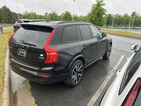 Used 2023 Volvo XC90 T8 Ultimate AWD/4WD image 3