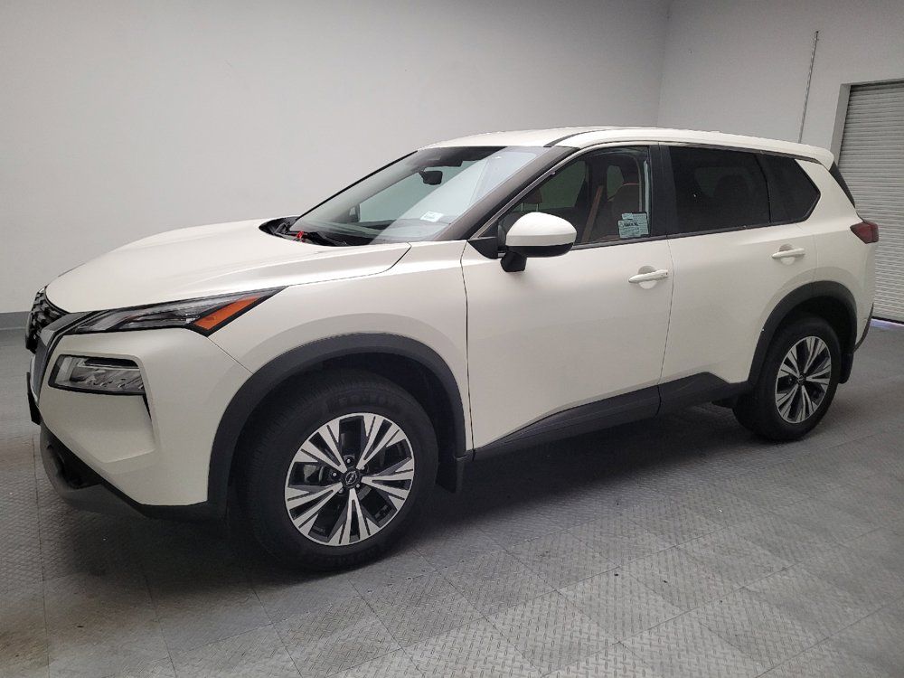 Used 2023 Nissan Rogue SV FWD image 2