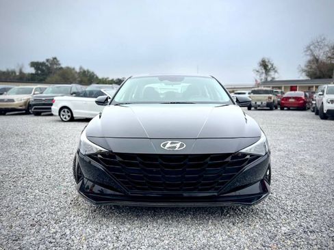 Used 2021 Hyundai Elantra SE image 6