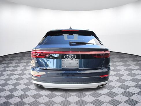 Used 2024 Audi Q8 Premium Plus image 9
