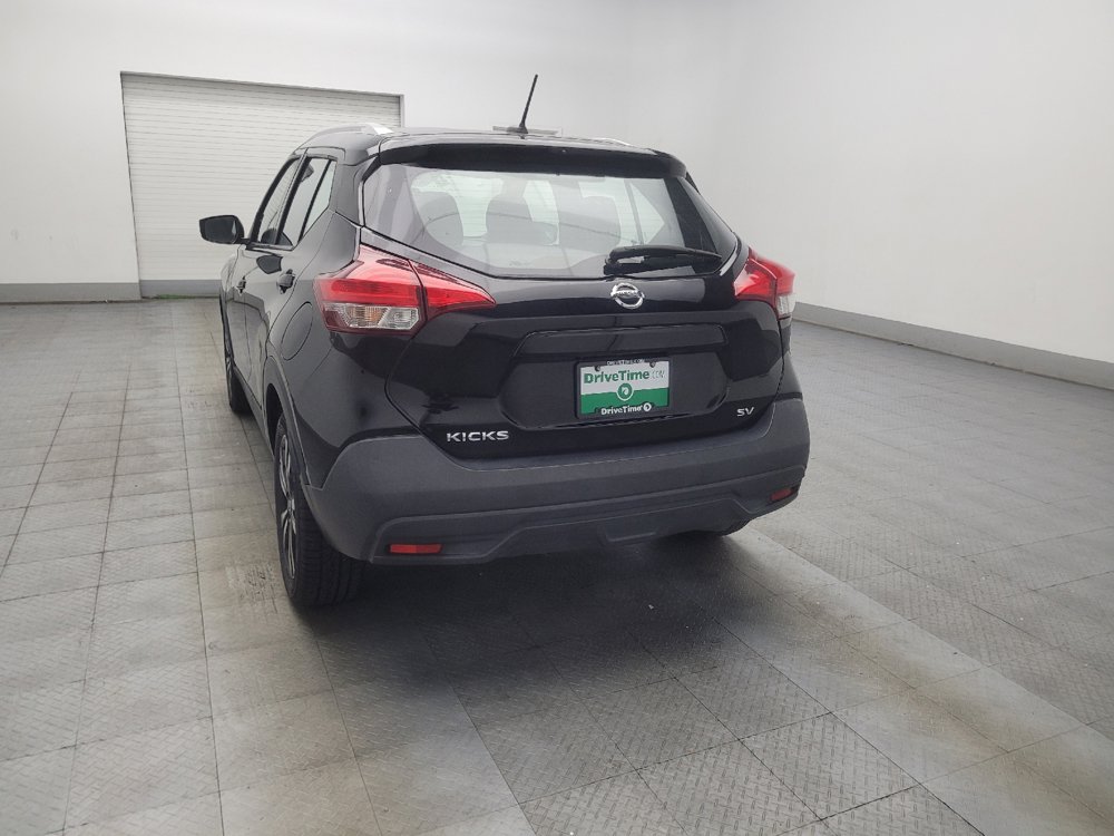 Used 2019 Nissan Kicks SV FWD image 5