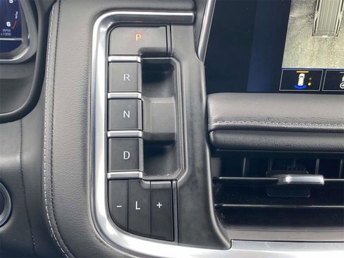 Used 2024 Chevrolet Tahoe LT w/ Luxury Package image 28