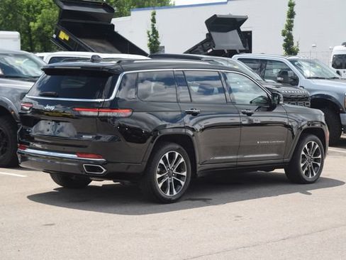 Used 2023 Jeep Grand Cherokee L Overland AWD/4WD image 28