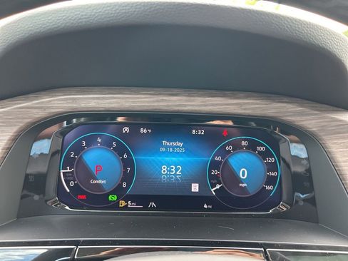 New 2026 Volkswagen Atlas SEL Premium R-Line image 19