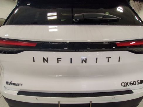 New 2026 INFINITI QX60 Sport w/ Dark Cargo Package AWD/4WD image 32