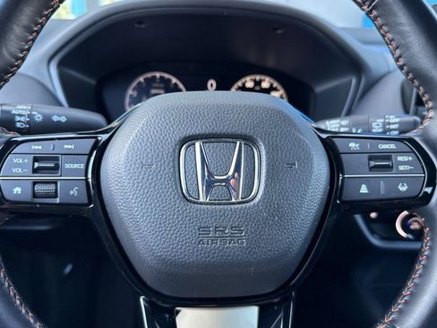 Certified 2025 Honda HR-V Sport image 24