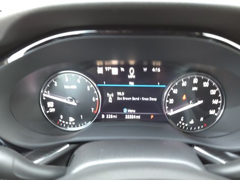 Used 2023 Buick Envision Essence w/ Technology Package I AWD/4WD image 43