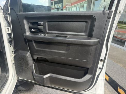 Used 2017 RAM 4500 Tradesman w/ Chrome Appearance Group AWD/4WD image 22