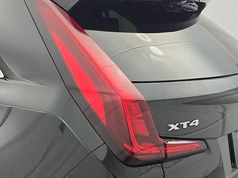 Used 2023 Cadillac XT4 Luxury image 43