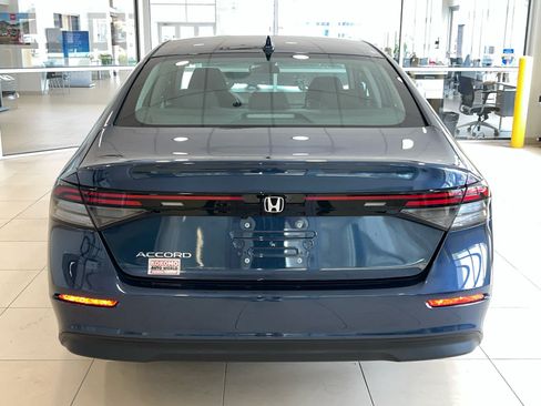Used 2024 Honda Accord EX image 16
