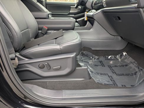 New 2026 Ford Expedition Max Platinum w/ Driver's Package image 40