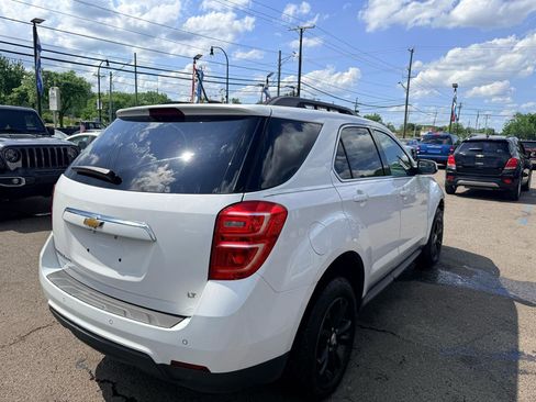 Used 2017 Chevrolet Equinox LT w/ Driver Confidence Package AWD/4WD image 7