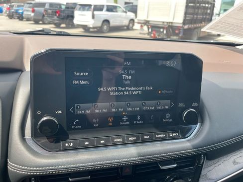 Used 2021 Nissan Rogue Platinum image 20