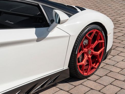 Used 2016 Lamborghini Aventador LP 700-4 AWD/4WD image 13
