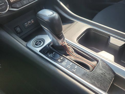 Certified 2024 Nissan Sentra SR FWD image 32