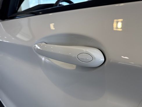 New 2025 BMW X4 M image 11